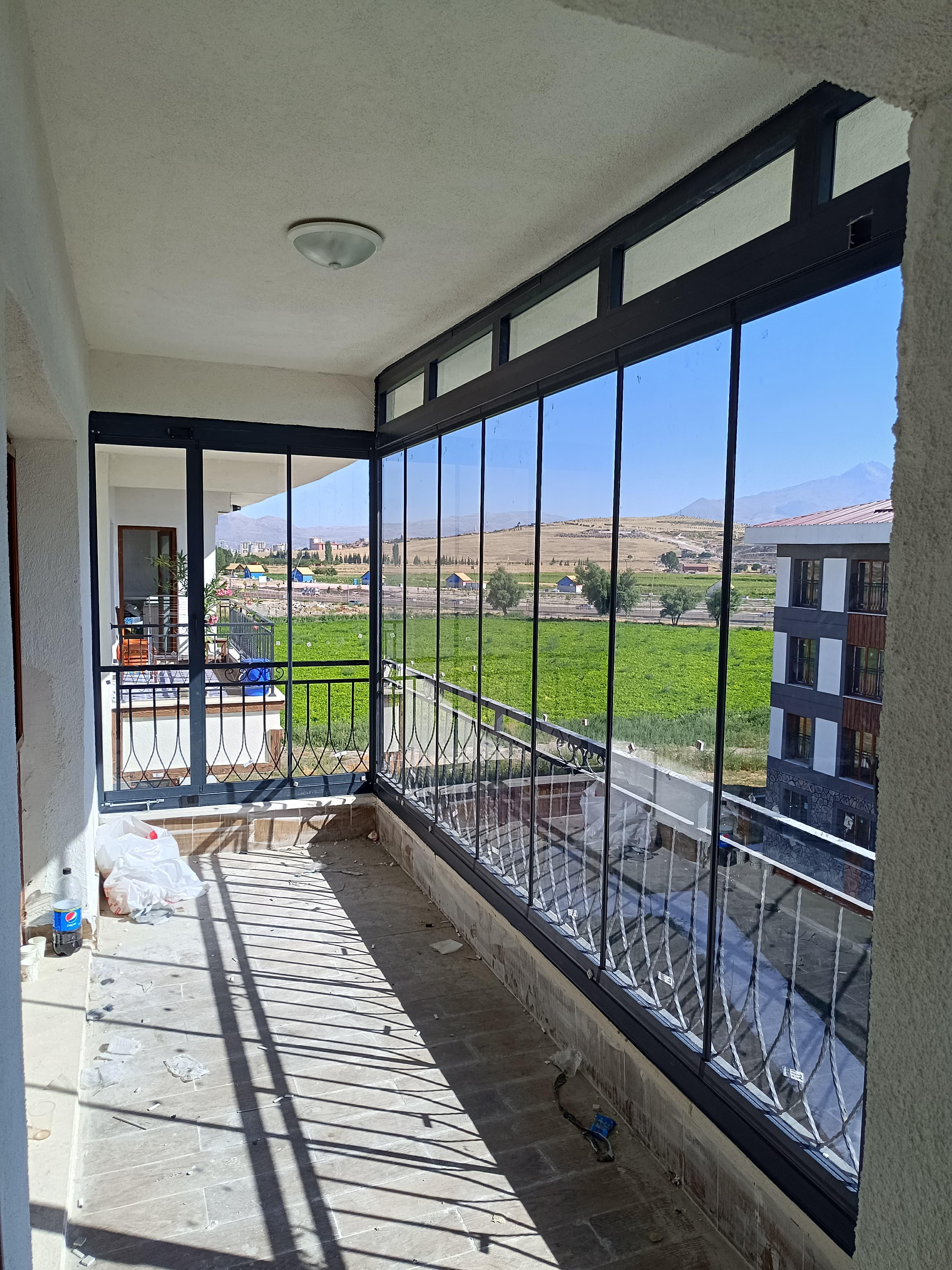 Cam Balkon Uygulaması 4